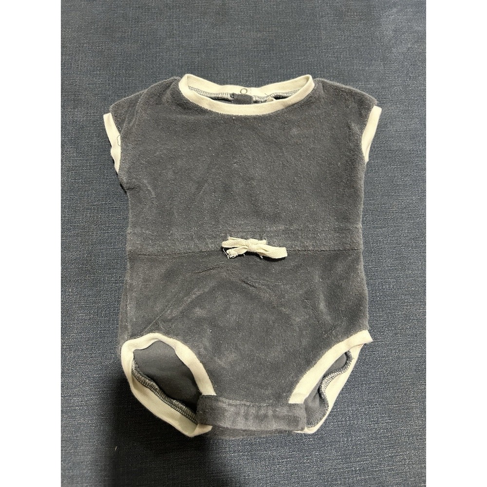 Quincy Mae Grey Terry Cloth Bubble Outfit Size 0-3 Month Unisex